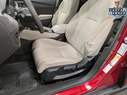 Certified 2024 Honda Accord LX image 9