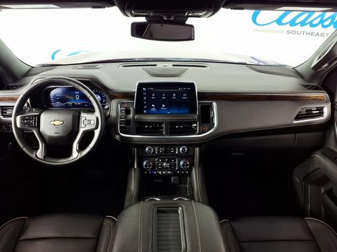 Used 2024 Chevrolet Tahoe Premier RWD image 11