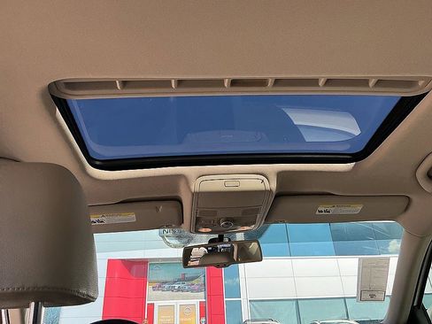 Used 2012 Volkswagen Passat 2.5 SE image 22