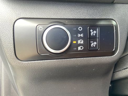 Used 2025 Ford Escape Active AWD/4WD image 46