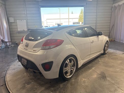 Used 2015 Hyundai Veloster Turbo w/ Option Group 04 image 5