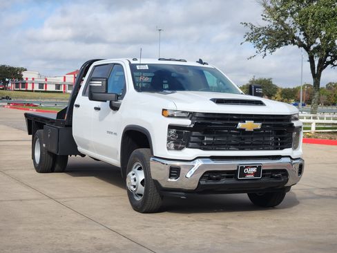 New 2026 Chevrolet Silverado 3500 W/T w/ WT Convenience Package image 2