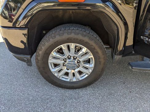 Used 2022 GMC Sierra 2500 Denali w/ Denali Ultimate Package image 37