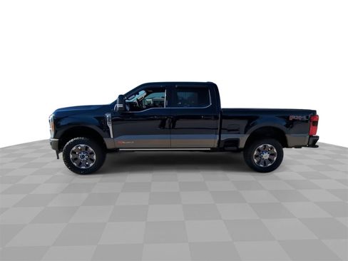 Used 2023 Ford F250 King Ranch image 5