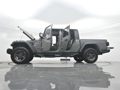 Used 2023 Jeep Gladiator Rubicon w/ Trailer Tow Package AWD/4WD image 46