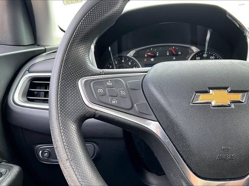 Used 2019 Chevrolet Equinox LT FWD image 18