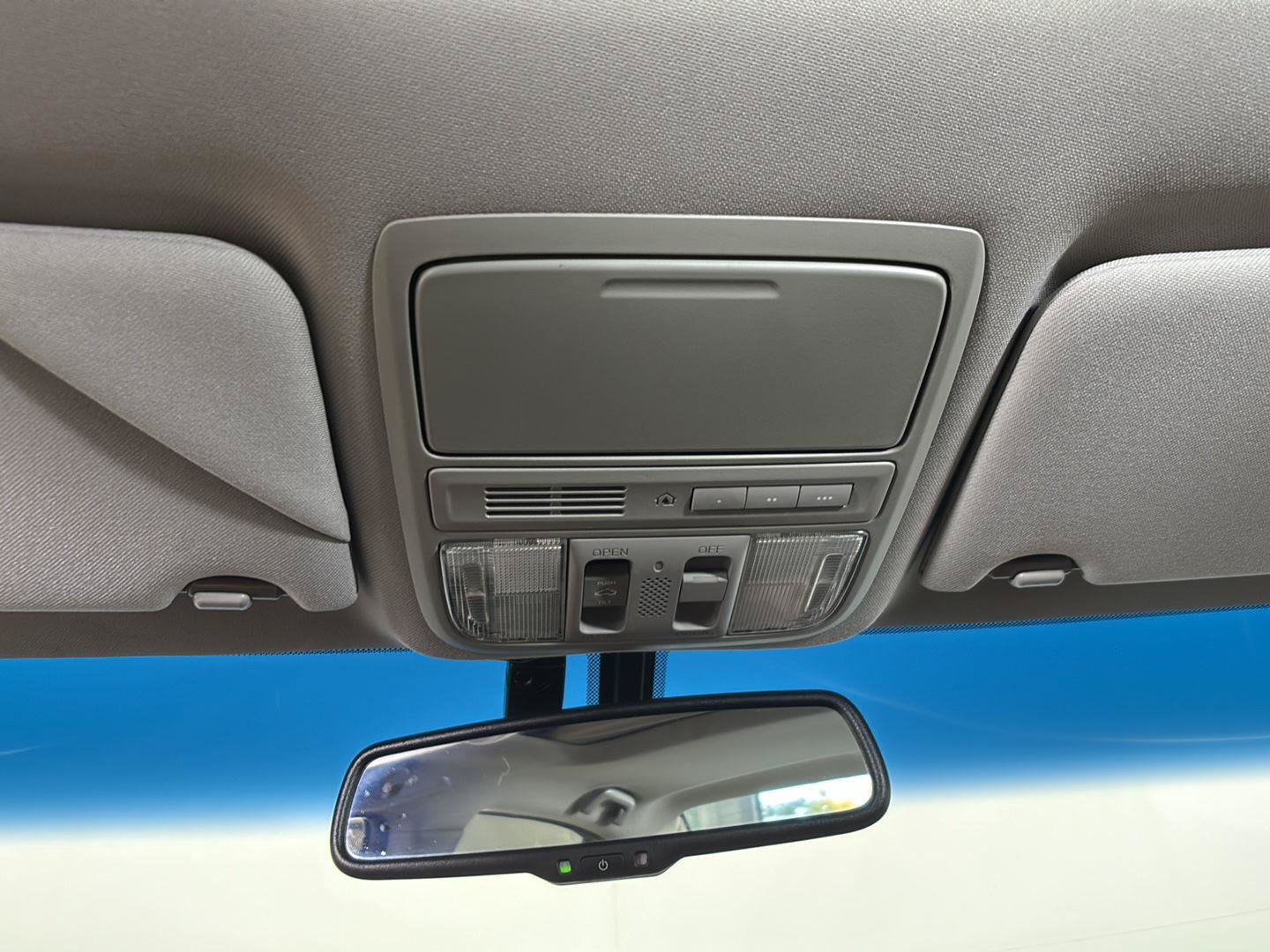 Used 2010 Honda Accord EX-L image 36