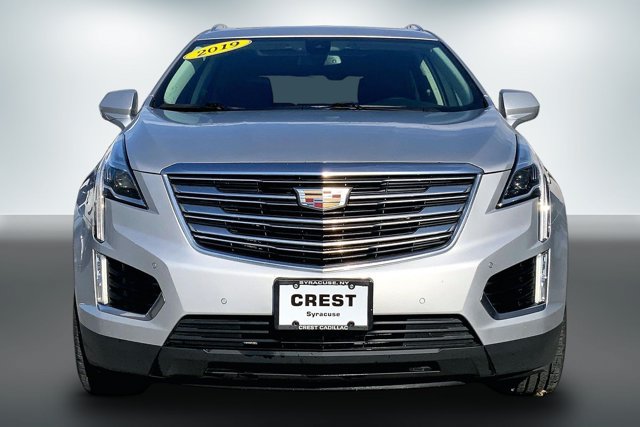 Used 2019 Cadillac XT5 Premium Luxury AWD/4WD image 2