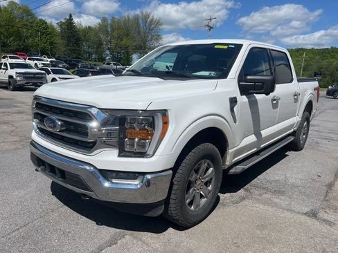 Used 2023 Ford F150 XLT w/ Equipment Group 302A High AWD/4WD image 10
