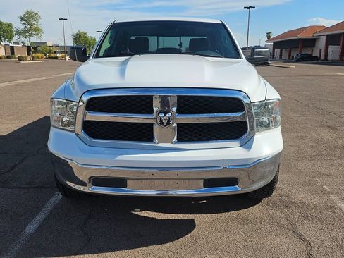 Used 2019 RAM 1500 Classic SLT RWD image 3