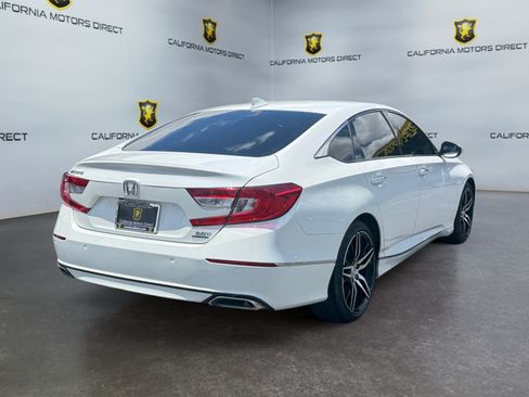 Used 2022 Honda Accord Touring image 5