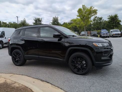 New 2026 Jeep Compass Latitude AWD/4WD image 2