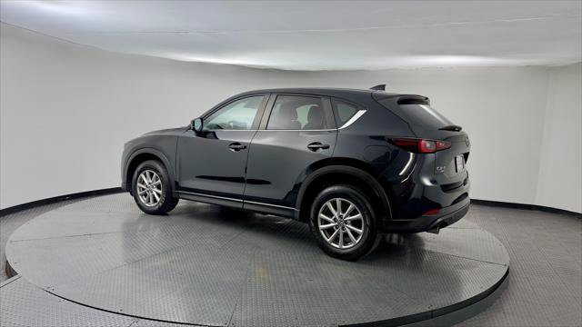 Used 2023 MAZDA CX-5 AWD 2.5 S w/ Select Package image 6