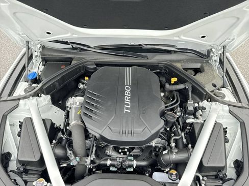 Used 2025 Genesis G70 3.3T Advanced w/ Sport Prestige Package AWD/4WD image 32