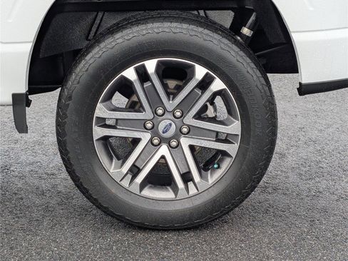 Used 2022 Ford F150 XL w/ STX Appearance Package image 10