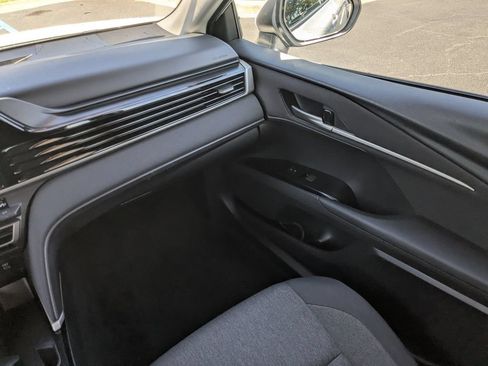 Used 2025 Toyota Camry LE FWD image 16