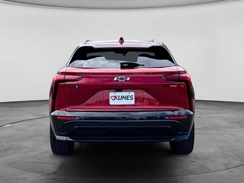 Used 2024 Chevrolet Blazer EV RS AWD/4WD image 9