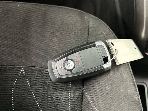 Used 2020 Ford EcoSport SE image 32