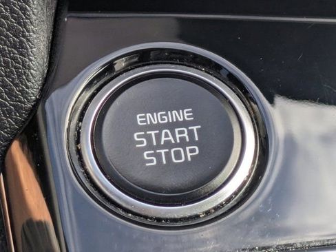 Used 2023 Kia Sportage EX image 25