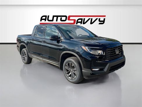 Used 2023 Honda Ridgeline Sport image 1