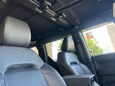 New 2026 Ford Bronco Badlands AWD/4WD image 17