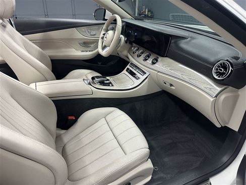 Used 2021 Mercedes-Benz E 450 4MATIC Cabriolet image 15