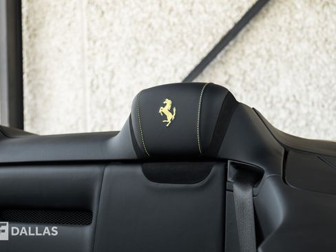Used 2025 Ferrari Roma Spider RWD image 30