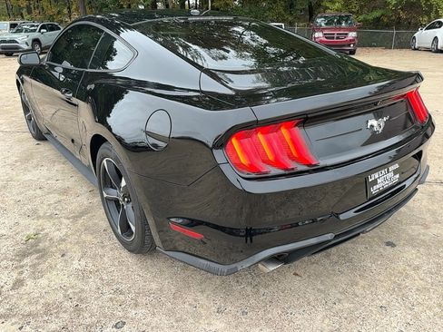 Used 2019 Ford Mustang Coupe RWD image 6