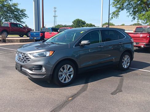 Used 2023 Ford Edge Titanium AWD/4WD image 11