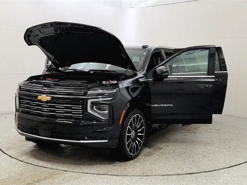 New 2026 Chevrolet Suburban High Country AWD/4WD image 10