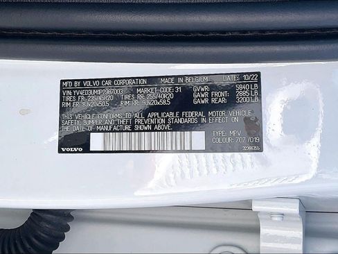 Used 2023 Volvo XC40 Recharge Ultimate AWD/4WD image 32