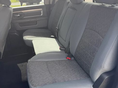 Used 2017 RAM 1500 Big Horn RWD image 10