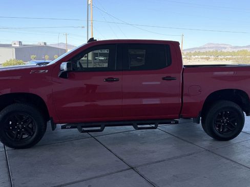 Used 2020 Chevrolet Silverado 1500 LT Trail Boss image 6