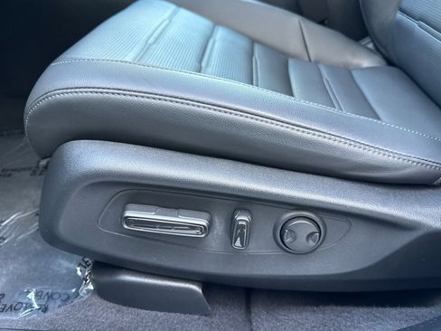 Used 2023 Honda CR-V EX-L image 14