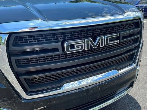 Used 2023 GMC Yukon SLT w/ SLT Premium Package AWD/4WD image 33