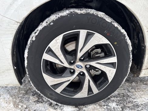 Used 2025 Subaru Legacy Premium w/ Popular Package #1A image 9