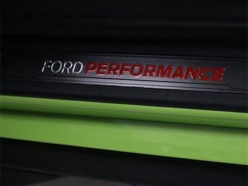 Used 2020 Ford Mustang Shelby GT500 w/ Technology Package image 11