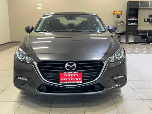 Used 2017 MAZDA MAZDA3 Touring w/ Popular Equipment Package image 8