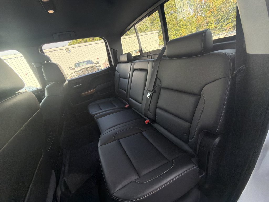 Used 2018 Chevrolet Silverado 1500 LTZ w/ Sport Package AWD/4WD image 25