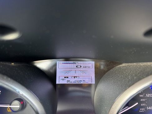 Used 2016 Subaru Legacy 2.5i Limited image 3