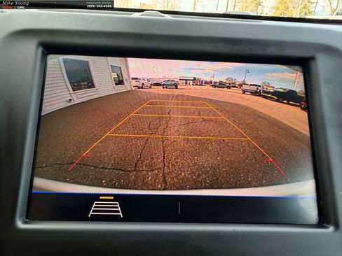 Used 2020 Chevrolet Equinox LT AWD/4WD image 25