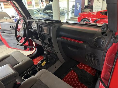 Used 2010 Jeep Wrangler Unlimited Sport image 24