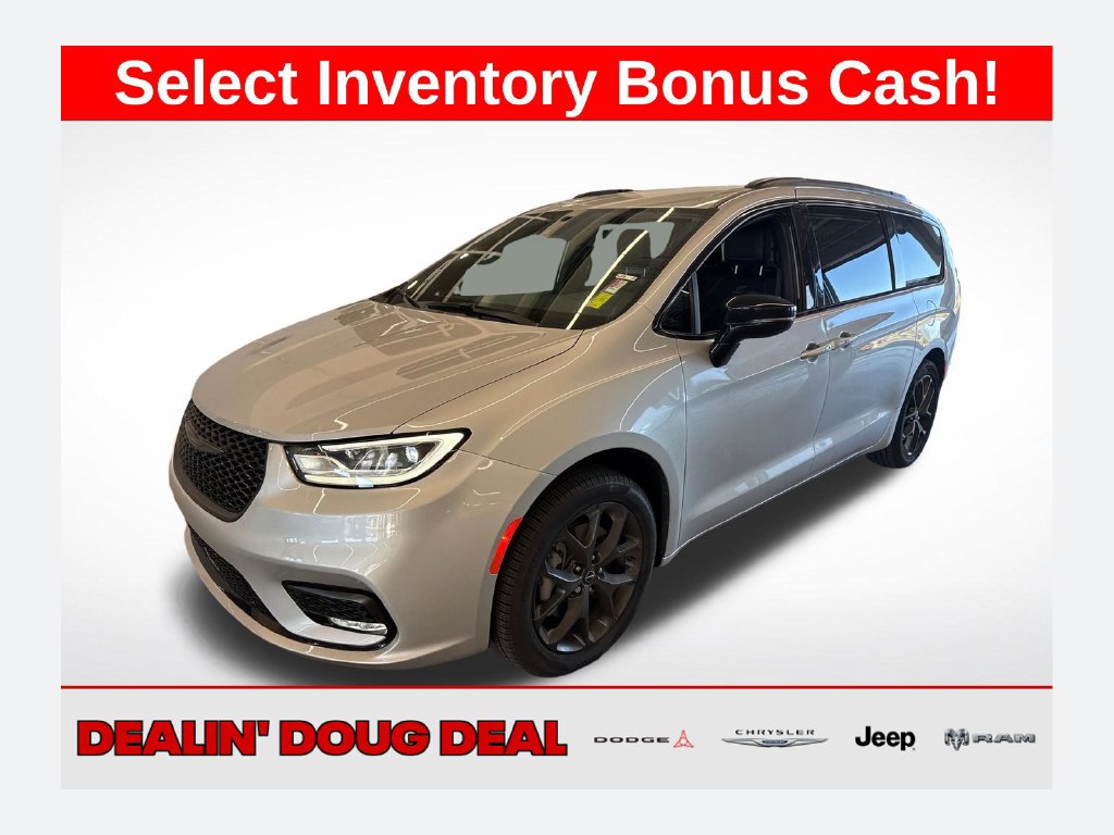 New 2026 Chrysler Pacifica Select w/ S Appearance Package AWD/4WD 360° Tour
