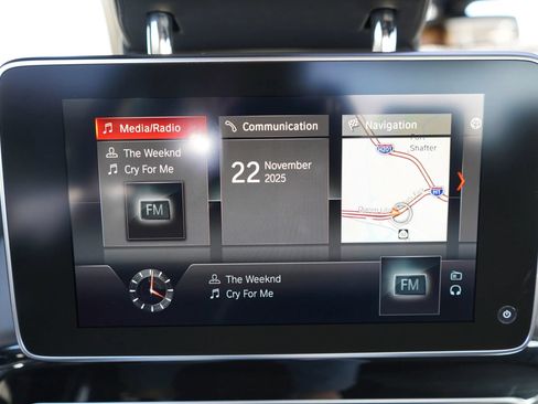 Used 2018 BMW 750i RWD image 20