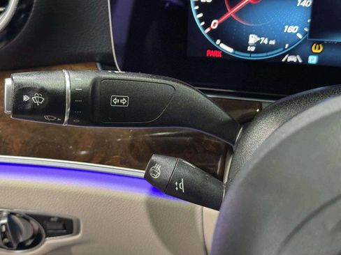 Used 2022 Mercedes-Benz E 350 4MATIC Sedan image 37