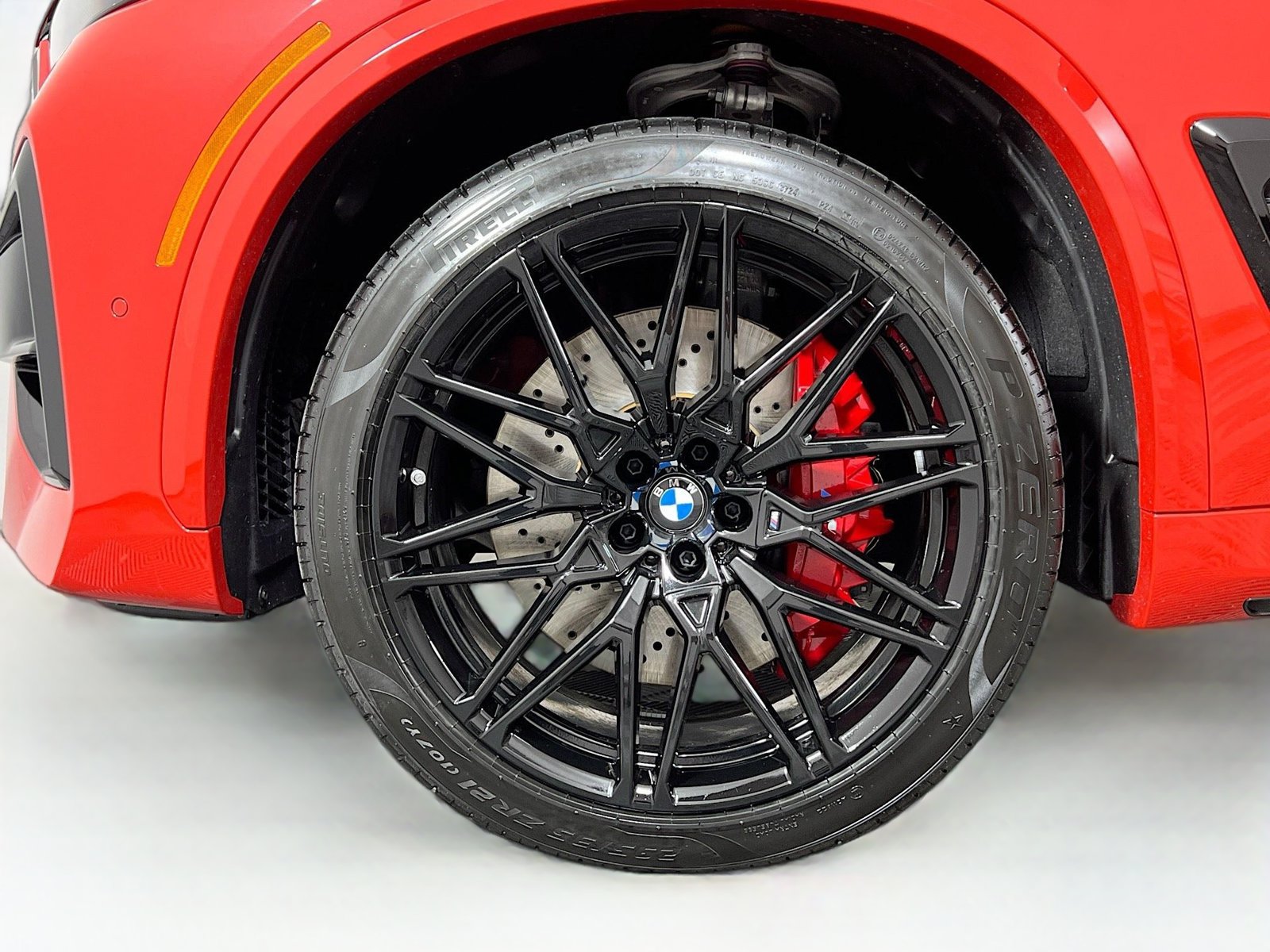 New 2026 BMW X5 M Competition w/ Executive Package AWD/4WD image 32