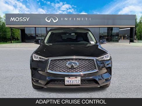 Certified 2025 INFINITI QX50 Pure image 4
