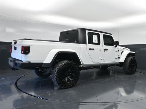Used 2020 Jeep Gladiator Sport w/ Quick Order Package 24S AWD/4WD image 5