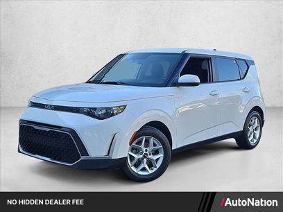 Used 2024 Kia Soul LX w/ Option Group 015