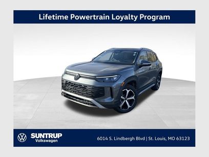 New 2025 Volkswagen Tiguan SE